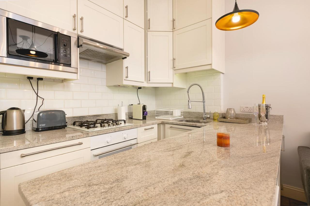 Penthousestays Notting Hill - Spacious 3 Bedroom King Bed Apartment - Near Portobello Road & Kensington High Street 伦敦 外观 照片