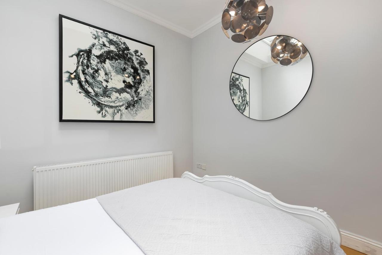 Penthousestays Notting Hill - Spacious 3 Bedroom King Bed Apartment - Near Portobello Road & Kensington High Street 伦敦 外观 照片