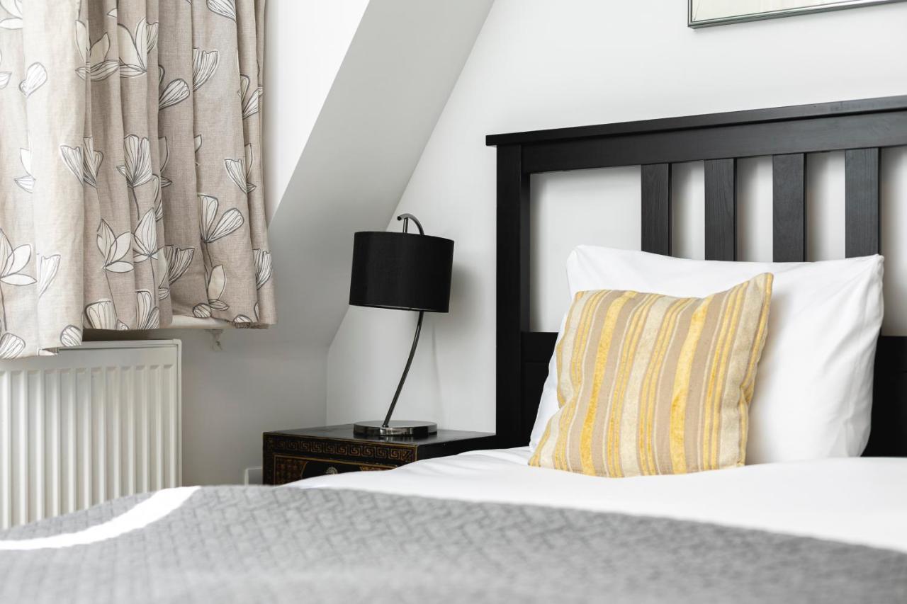 Penthousestays Notting Hill - Spacious 3 Bedroom King Bed Apartment - Near Portobello Road & Kensington High Street 伦敦 外观 照片